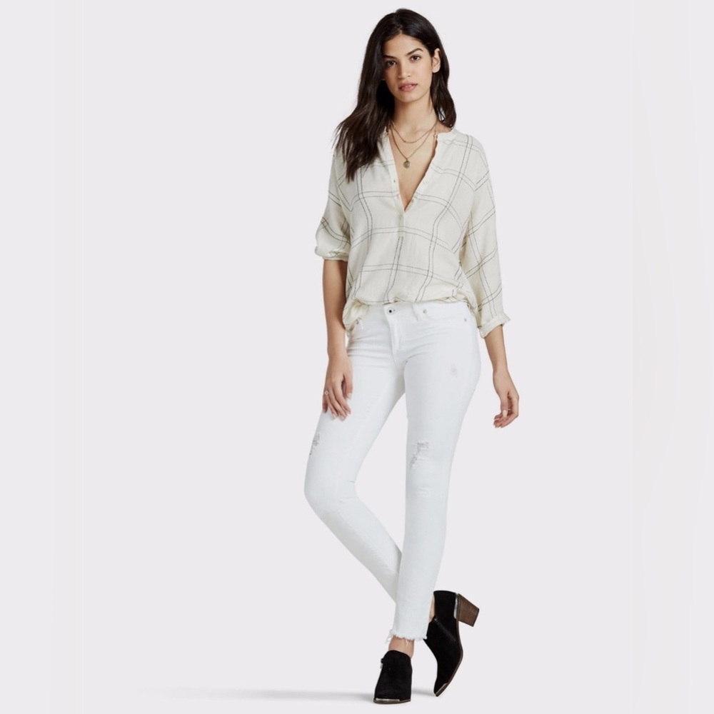 Lucky Brand Women's Crisp White distressed Skinny Jeans